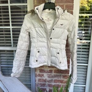 Vintage Y2K Hollister Puffer Jacket – Women’s Small